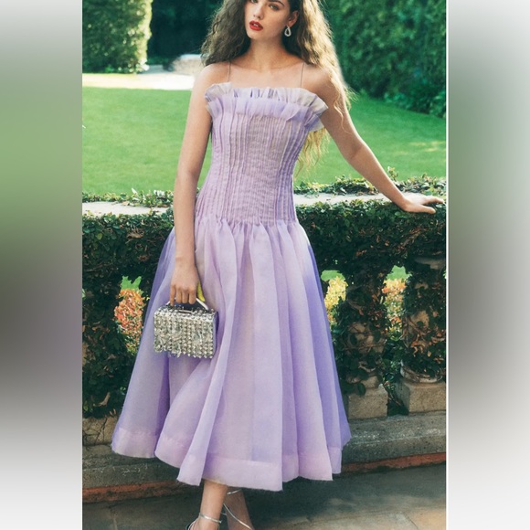 Aje Dresses & Skirts - NWT AJE horizon pin tucked midi dress